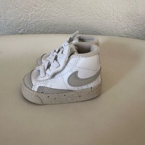 Nike Blazer ‘77 (td) 2c new!